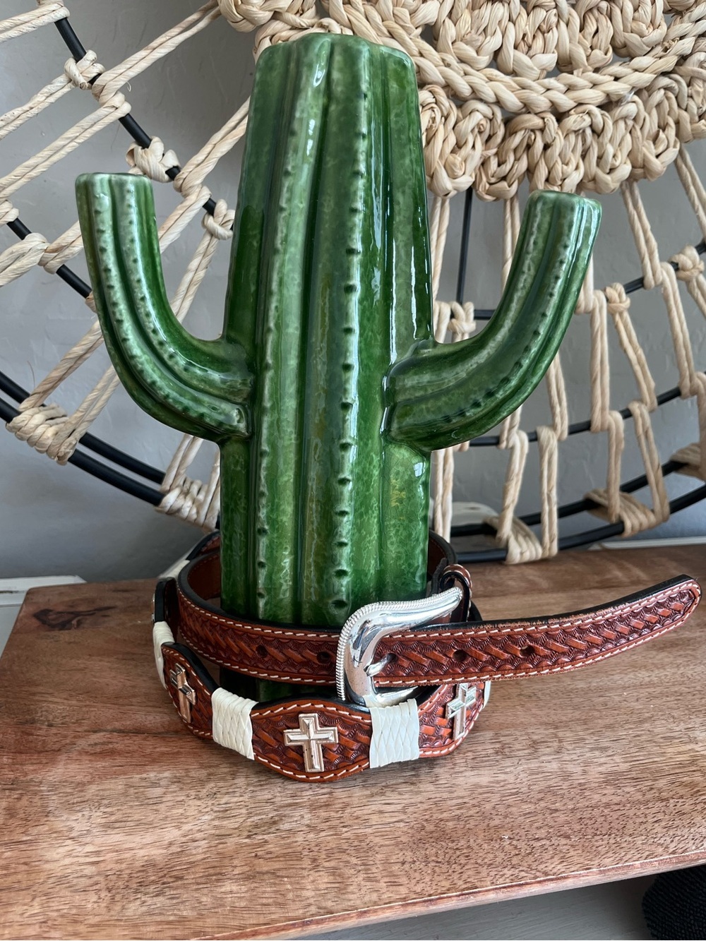3D DDD Western Leather Tooled Cross Belt Size 36 Tan Brown White Silver
